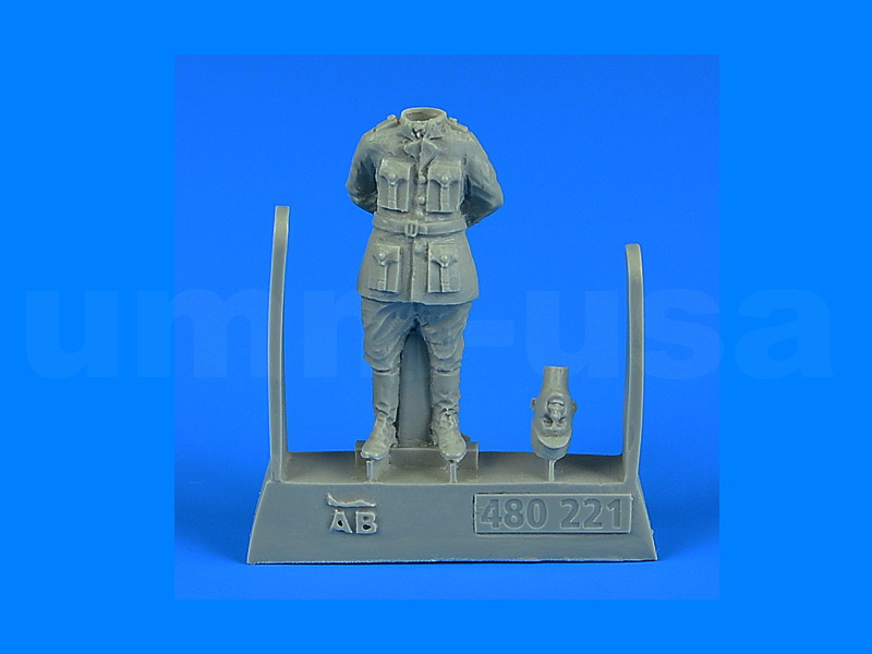 AB480221 French WWI Pilot Figure 1/48